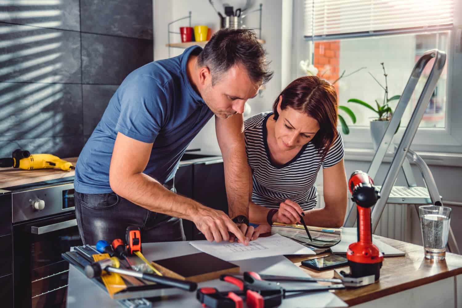 Top 10 des erreurs de bricolage à éviter - outils cassés et projets ratés