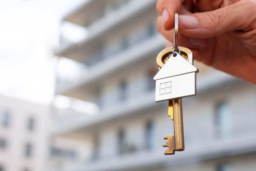 Le vendeur fait traîner la vente : que faire ? 3 clé de maison après vente immo