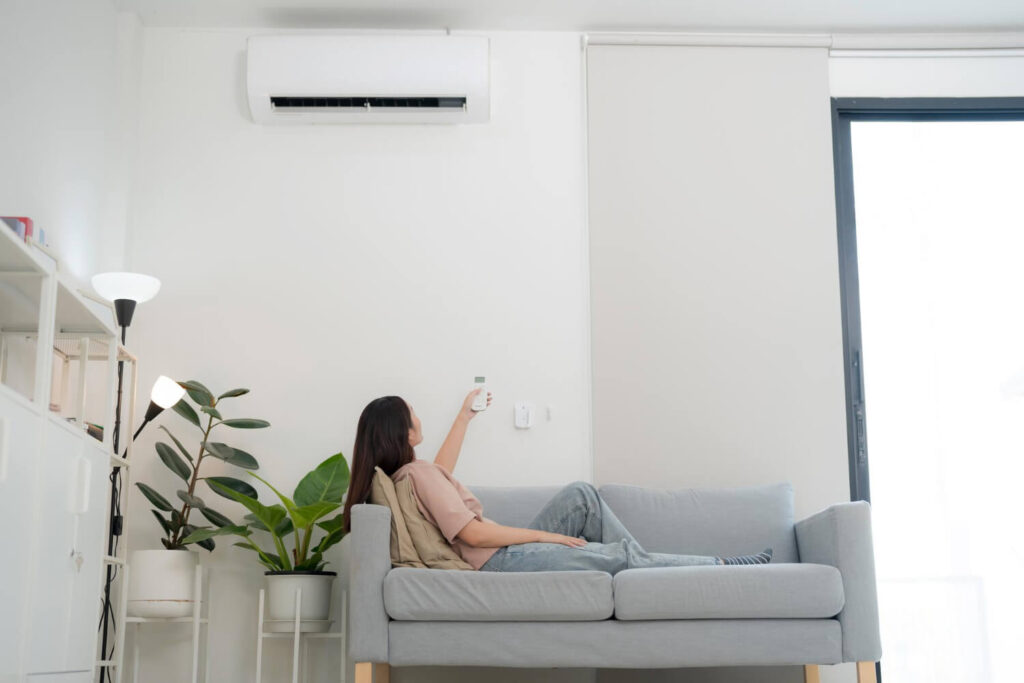 Unité intérieure d'un climatiseur Airton qui ne marche pas en mode chauffage, avec les solutions possibles.