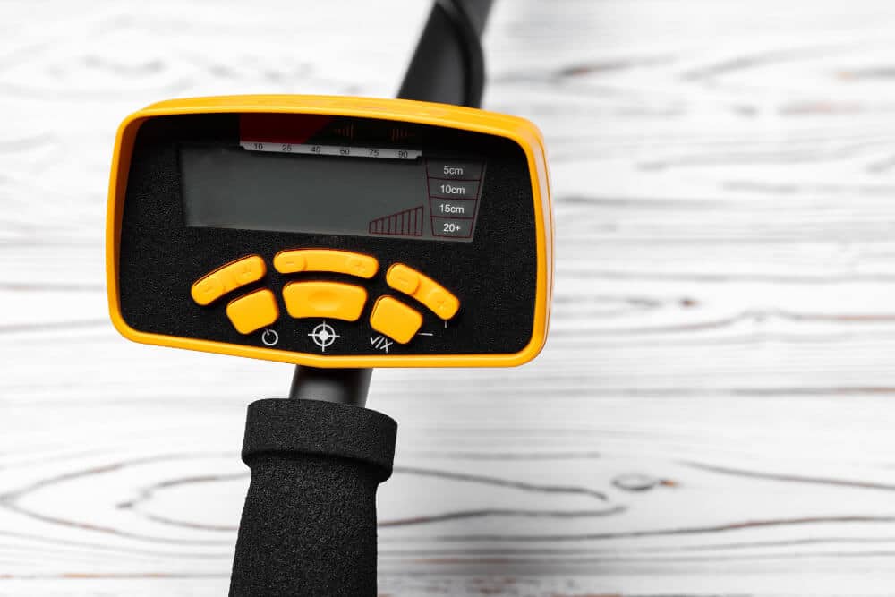 Telluromètre affichant une mesure de résistance de terre supérieure à 100 Ohms.