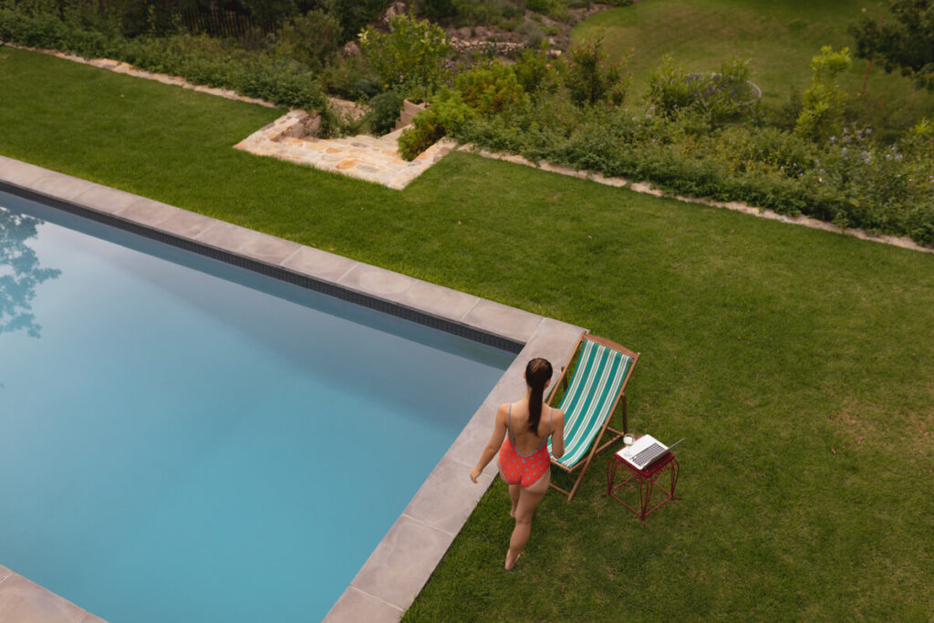 Piscine contre mur mitoyen : quelles distances respecter ? 4